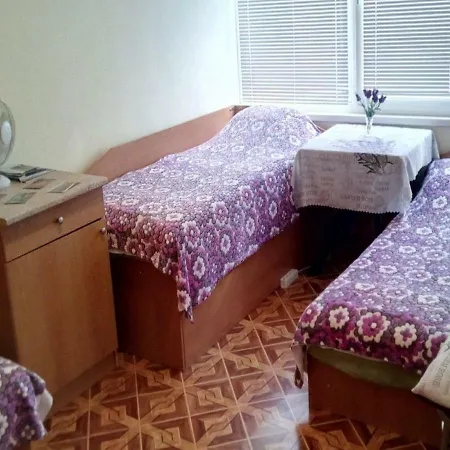 флора - гр.приморско ммц Apartman *