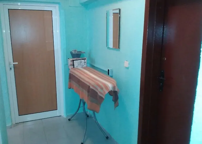 флора - гр.приморско ммц Apartment *